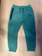 Origineel Groen Nike Tech Pak, Ophalen of Verzenden, Zo goed als nieuw, Groen