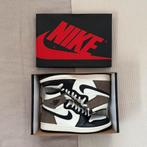 Nike air jordan 1 high mocha maat 42,5, Kleding | Heren, Schoenen, Bruin, Nike, Ophalen of Verzenden, Sneakers of Gympen