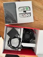 Nintendo Switch OLED + Extra's, Spelcomputers en Games, Games | Nintendo Switch, Ophalen, Overige genres, Eén computer, Zo goed als nieuw