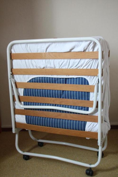 Veraflex Opklapbed met wielen., Huis en Inrichting, Slaapkamer | Bedden, Eenpersoons, 80 cm, 190 cm of minder, Metaal, Wit, Ophalen