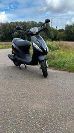 Piaggio Zip 50cc 4T - Zo goed als nieuw!, Fietsen en Brommers, Scooters | Piaggio, Ophalen, Overige modellen, Zo goed als nieuw