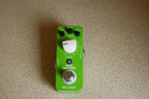 Mooer Mod Factory Version 1 Original vr. Pedal 11 modulation, Muziek en Instrumenten, Effecten, Chorus, Multi-effect, Verzenden
