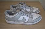 Nike Dunk Low grijs/ wit Maat 44,5, Wit, Nike, Ophalen of Verzenden, Sneakers of Gympen
