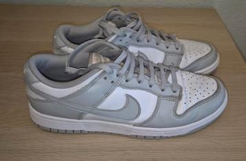 Nike Dunk Low grijs/ wit Maat 44,5 beschikbaar voor biedingen
