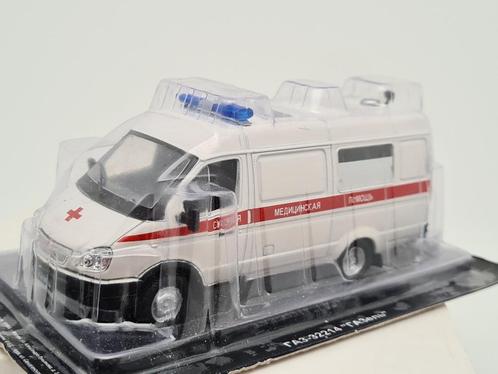 GAZ 32214 ambulance Rusland Sovjet Unie USSR - 1:43, Hobby en Vrije tijd, Modelauto's | 1:43, Zo goed als nieuw, Auto, Overige merken