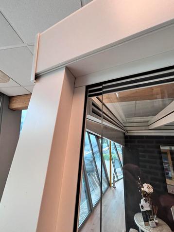 Verasol Glasschuifwand beschikbaar voor biedingen
