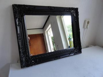 Spiegel, antieke zwarte houten spiegel, mooi uitgewerkt beschikbaar voor biedingen