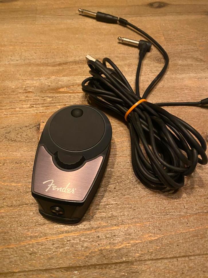 De Fender Slide musical ins interface, Muziek en Instrumenten, Midi-apparatuur, Zo goed als nieuw, Ophalen of Verzenden