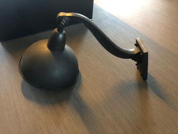 Grote wandlamp FLAMANT beschikbaar voor biedingen