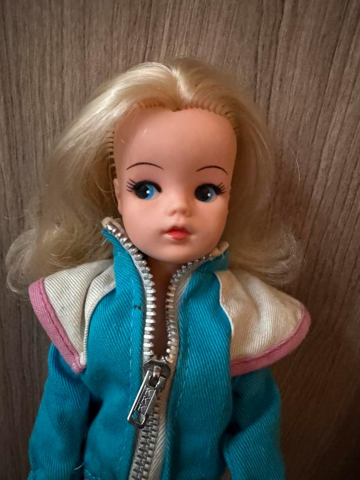Sindy vintage, Verzamelen, Poppen, Gebruikt, Pop, Ophalen of Verzenden