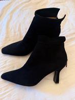 Paul Noyen Suède Laarsjes - Zwart, Zo Goed Als Nieuw, Zwart, Lage of Enkellaarzen, Nieuw, Ophalen of Verzenden