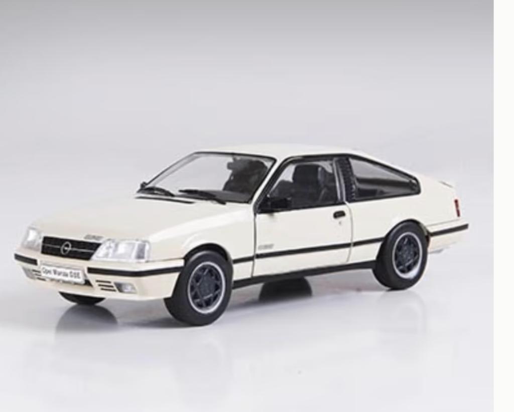 Opel MONZA GSE 1983 WIT schaal 1/24 Coches OPEL, Verzenden, Nieuw, Auto, Overige merken