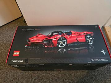 Lego ferrari Daytona SP3 42143 beschikbaar voor biedingen