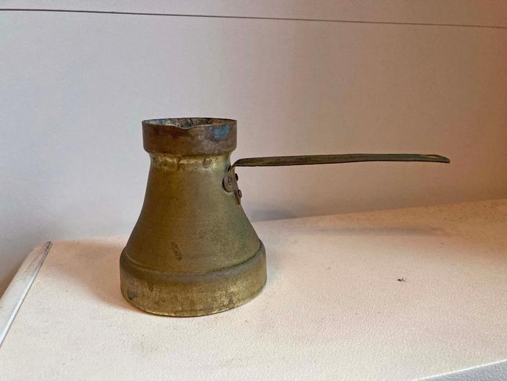 Oud Turks koffiekannetje PMP - bodem diameter 7,7 cm, Antiek en Kunst, Curiosa en Brocante, Ophalen of Verzenden