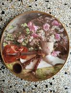 Wandbord met stilleven in de muziekkamer. Royal Mosa., Ophalen of Verzenden, Zo goed als nieuw