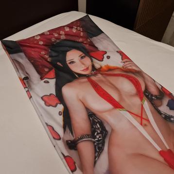 Body Pillow Cover HaneAme One Piece Boa Hancock beschikbaar voor biedingen