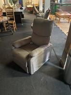 Sta-op / relaxstoel, Huis en Inrichting, Fauteuils, Ophalen, Gebruikt, 50 tot 75 cm