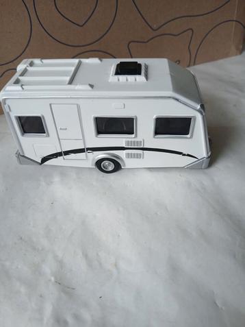 Mooie caravan 1:36 beschikbaar voor biedingen