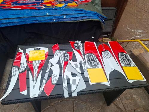 Sticker set en losse Sticker, Sport en Fitness, Karting, Zo goed als nieuw, Onderdelen Kart, Ophalen of Verzenden