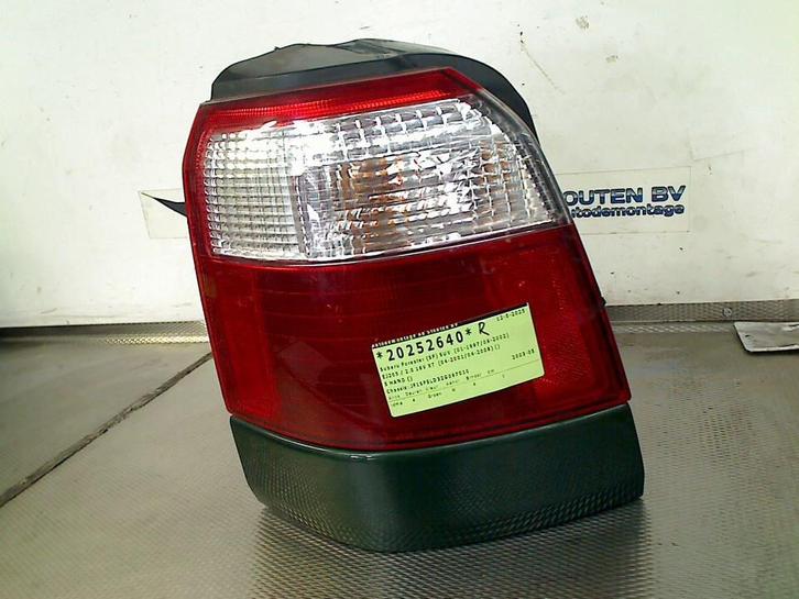 Achterlicht Links Subaru Forester (SF) 2003 22020697, Auto-onderdelen, Verlichting, Subaru, Gebruikt