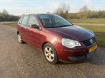 Volkswagen Polo 1.4 55KW 2006 Rood, Auto's, Volkswagen, Voorwielaandrijving, 15 km/l, 74 pk, Origineel Nederlands