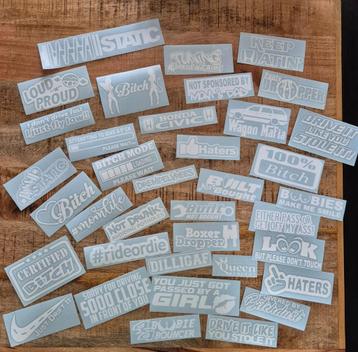 Autostickers beschikbaar voor biedingen