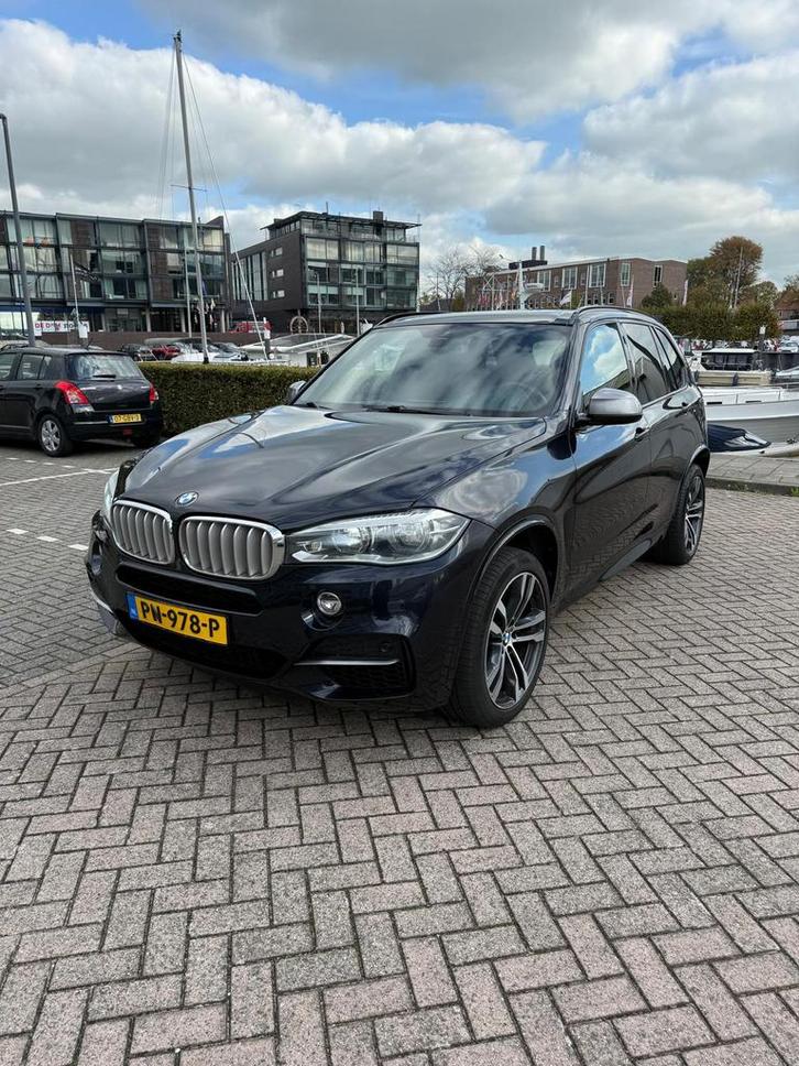 BMW X5 3.0 D M50d Xdrive AUT 2013 BMW Blauw, Auto's, BMW, Particulier, X5, ABS, Achteruitrijcamera, Adaptieve lichten, Adaptive Cruise Control