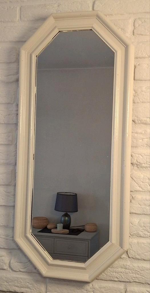 Mooie elegante spiegel  B33 X L74,5  X D3,5, Huis en Inrichting, Woonaccessoires | Spiegels, Zo goed als nieuw, Minder dan 100 cm