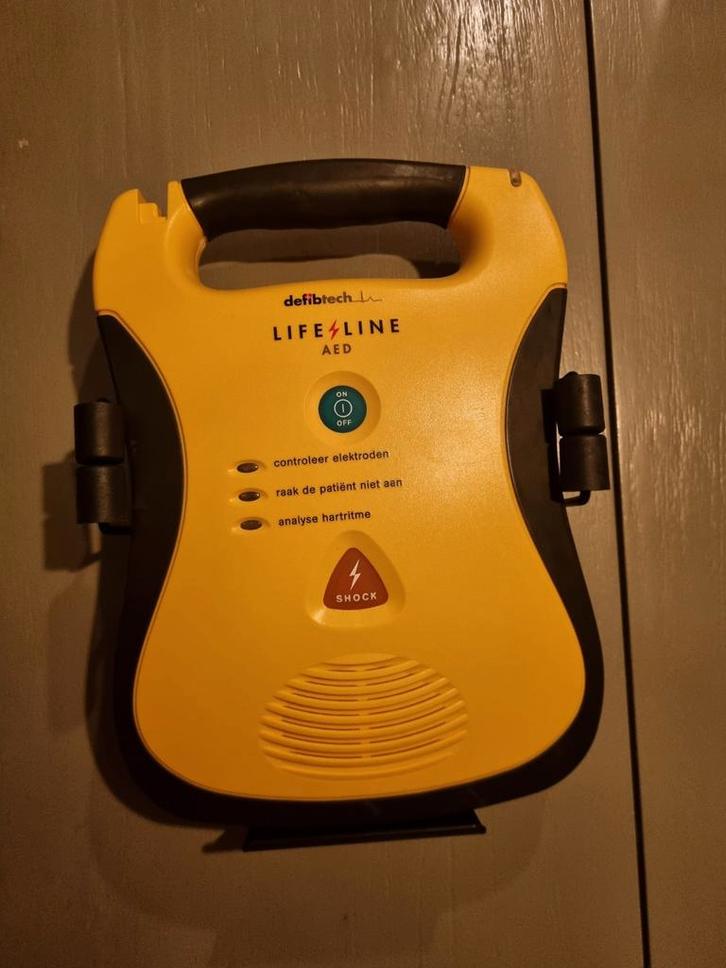 Defibtech Lifeline AED - Levensreddend apparaat, Diversen, Verpleegmiddelen, Ophalen of Verzenden