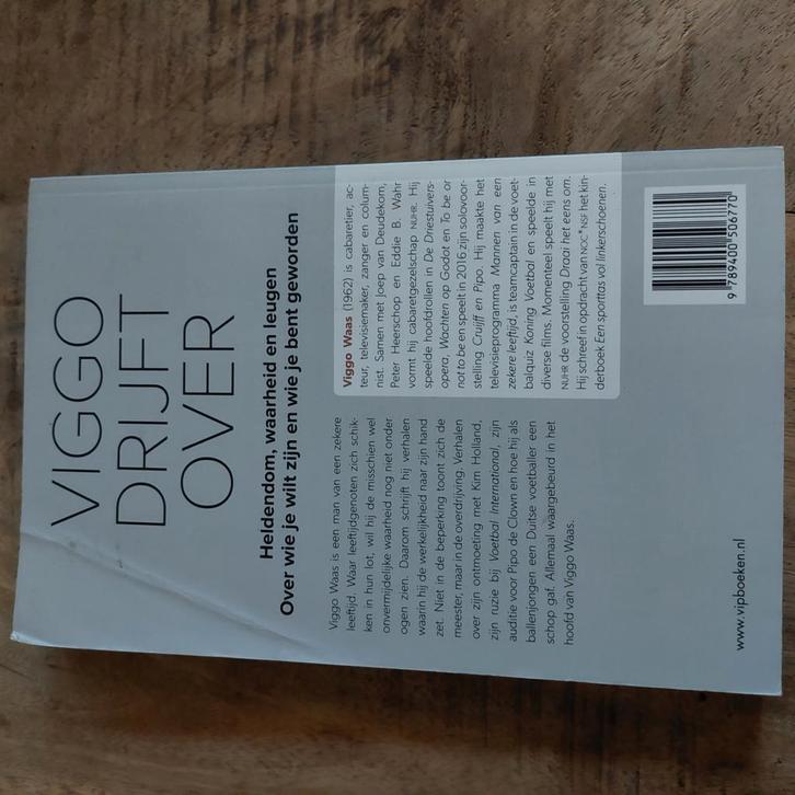 Viggo Waas - Viggo drijft over, Boeken, Romans, Gelezen, Ophalen of Verzenden