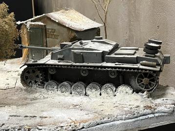 Mega Diorama Wo2 Tank Sturmgeschutz  1:16 met onderstel beschikbaar voor biedingen