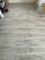 Laminaat (kleur grijs), 32 m2, Huis en Inrichting, Stoffering | Vloerbedekking, Ophalen, Gebruikt, 25 tot 50 m², Grijs