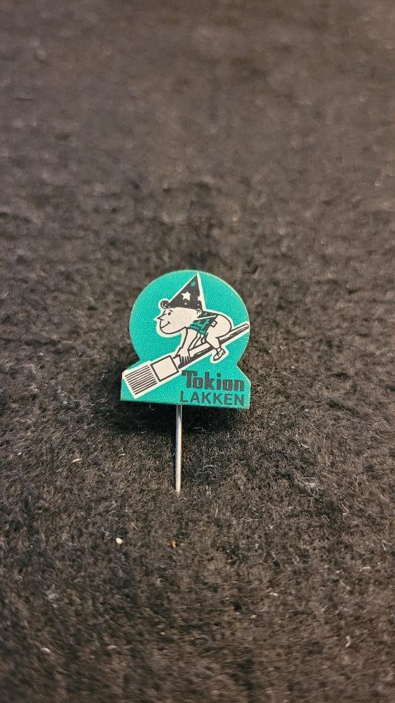 Tokion verf Uithoorn speldje, Verzamelen, Speldjes, Pins en Buttons, Zo goed als nieuw, Speldje of Pin, Merk, Verzenden