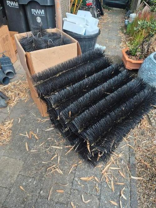 Filterborstels voor vijver., Tuin en Terras, Vijver-toebehoren, Zo goed als nieuw, Ophalen of Verzenden