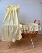 Vintage rotan wieg  (rond 1950), Kinderen en Baby's, Babywiegjes en Ledikanten, Ophalen, Gebruikt, Wieg