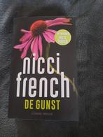 Nicci French - De gunst, Nieuw, Ophalen of Verzenden, Nicci French