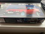 Revell BMW 325i modelbouwdoos 1:24, Hobby en Vrije tijd, Modelbouw | Auto's en Voertuigen, Auto, Ophalen of Verzenden, Zo goed als nieuw