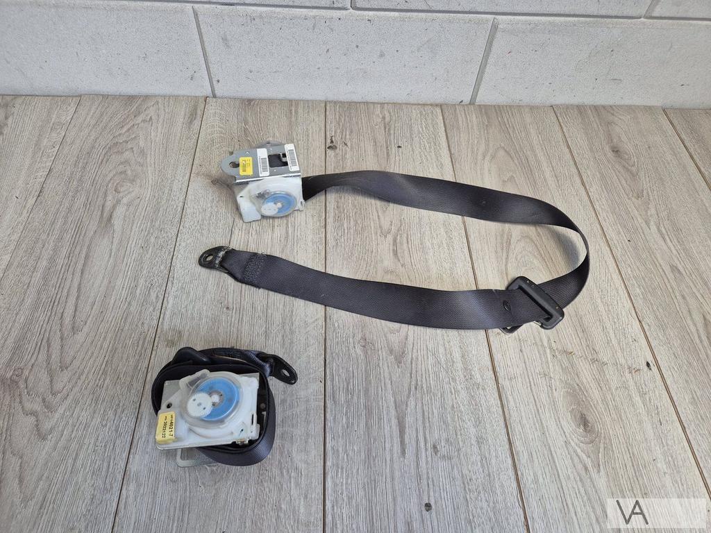 Chrysler 300c 300 c  gordel ACHTERBANK links / rechts 04-10, Auto-onderdelen, Interieur en Bekleding, Ophalen of Verzenden, Gebruikt