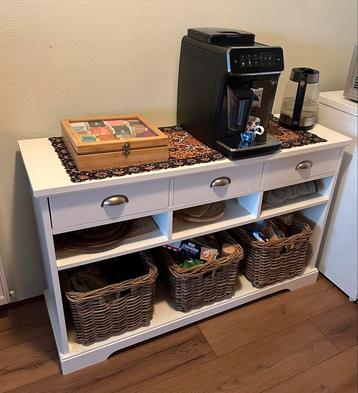 White coffee station 120*75*39 cm beschikbaar voor biedingen