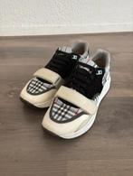 Burberry schoenen, gebruikt, Kleding | Heren, Schoenen, Ophalen of Verzenden, Zo goed als nieuw, Blauw, Burberry