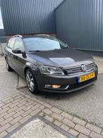 Volkswagen Passat 1.6 TDI 77KW Bluemotion Variant 2012 Bruin, Auto's, Volkswagen, Voorwielaandrijving, Euro 5, Stof, Zwart