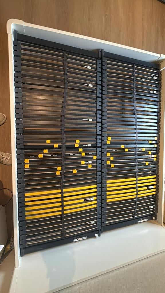 2x Bossflex 600 lattenbodems met onderstel- in goede staat, Gebruikt, Eenpersoons, Ophalen of Verzenden, 80 cm