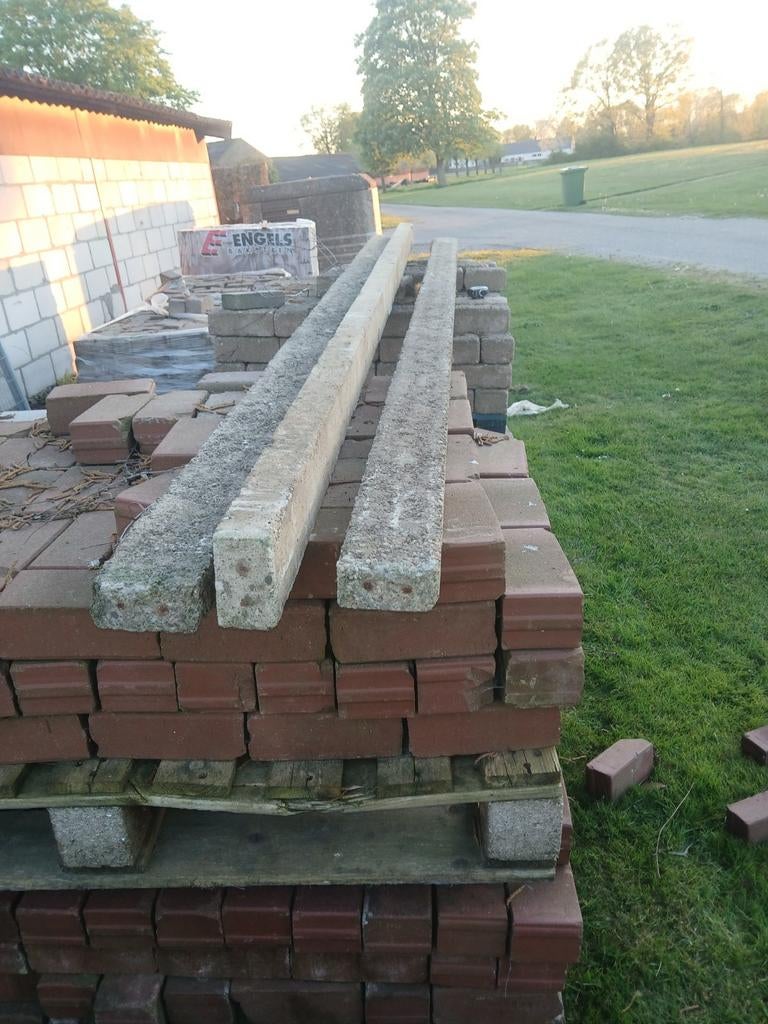 Lateien van beton, Doe-het-zelf en Verbouw, Metselstenen, Ophalen
