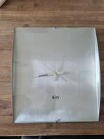 Moderne Wandklok, Ophalen of Verzenden, Gebruikt, Analoog, Wandklok