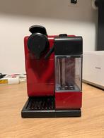 Nespresso DeLonghi koffiemachine met melkopschuimer, Witgoed en Apparatuur, Koffiezetapparaten, Ophalen, Gebruikt, Koffiemachine