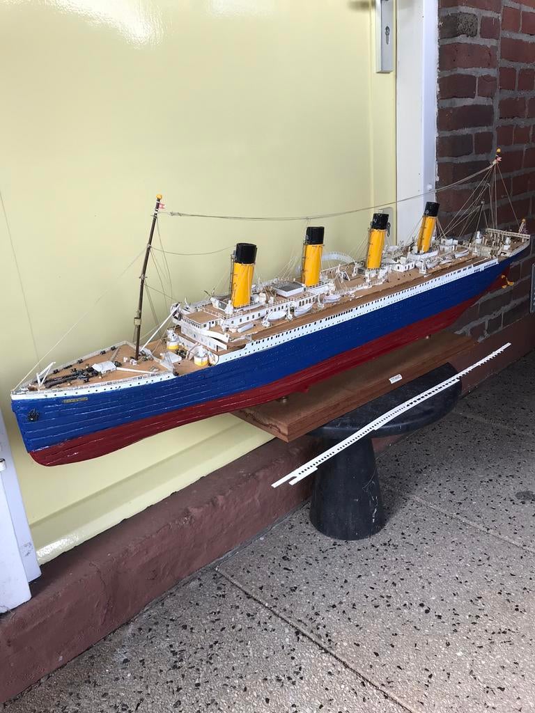 XL Titanic modelbouw project 110 cm, Hobby en Vrije tijd, Modelbouw | Boten en Schepen, Ophalen of Verzenden, Gebruikt