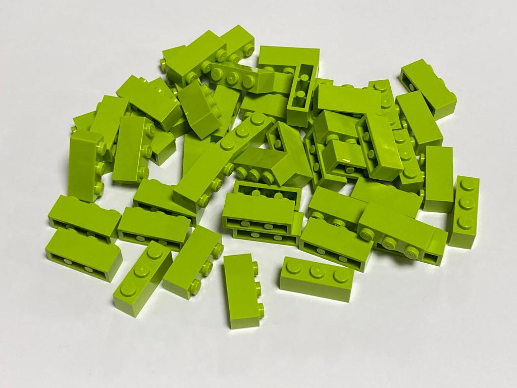 Partij 50x nieuwe 1x3 Lego stenen in diverse kleuren, Overige thema's, Lego, Nieuw, Ophalen of Verzenden