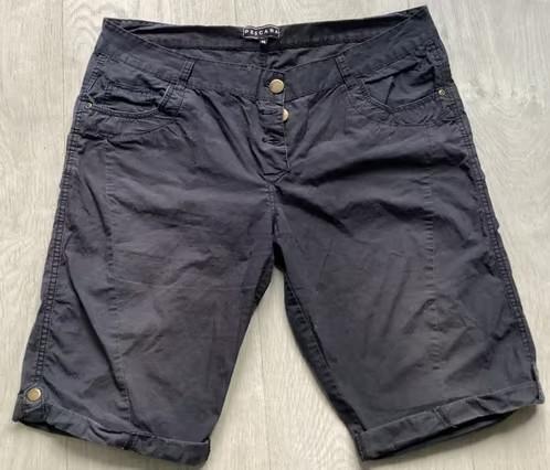 Zwarte driekwart broek van Pescara maat 44, Kleding | Dames, Broeken en Pantalons, Zwart, Maat 42/44 (L), Pescara, Ophalen of Verzenden