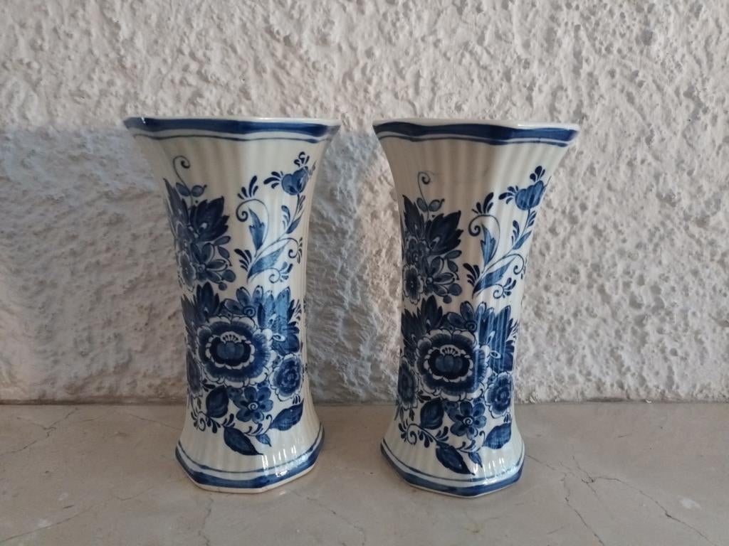 Delftsblauwe vazen, Ophalen