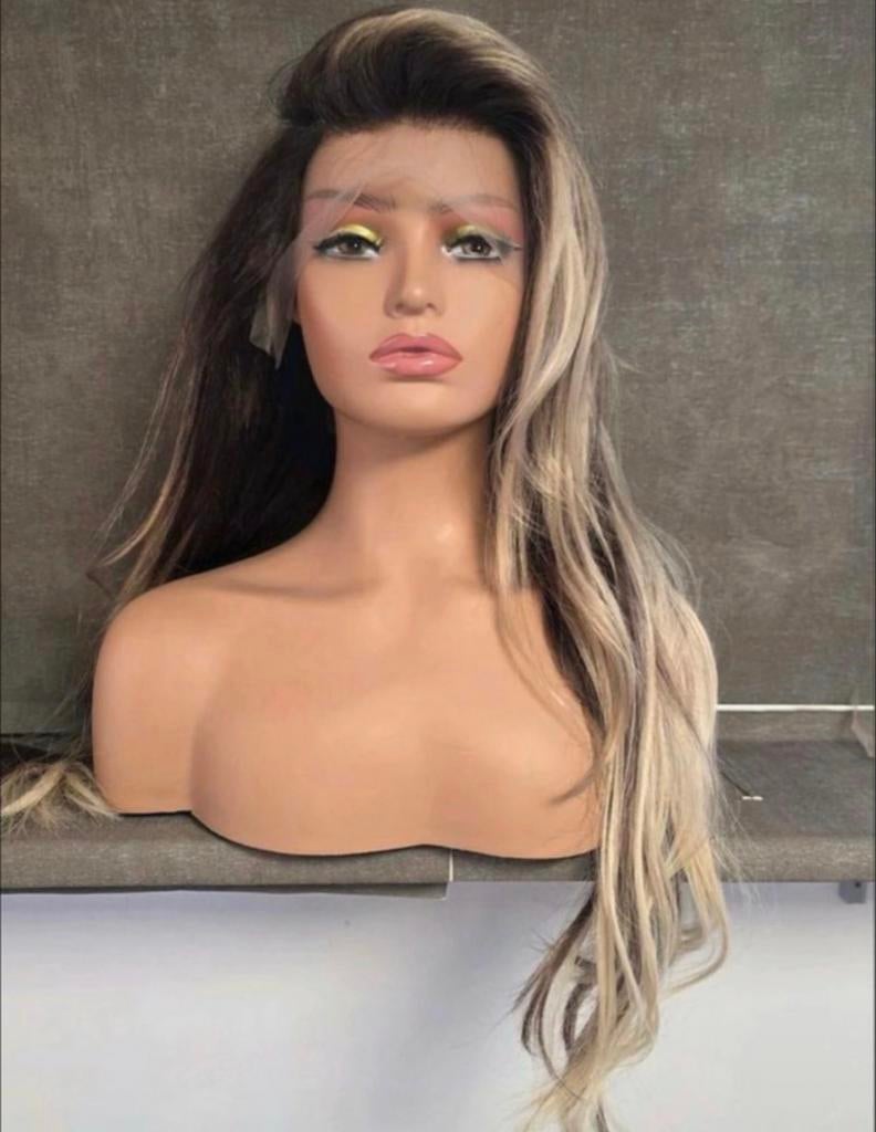 Lace wig echt haar - eenmalig gedragen, Ophalen of Verzenden, Zo goed als nieuw, Pruik of Haarverlenging